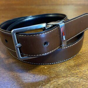 Tommy Hilfiger  Vegan Reversible Belt-Size S Swivel Buckle-Black-Brown-Classic